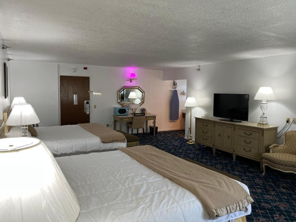 Presque Isle Hotel Esterno foto