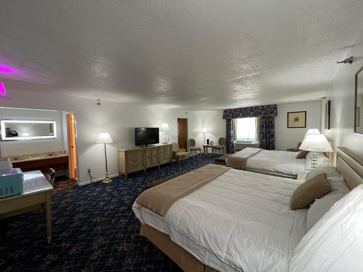 Presque Isle Hotel Esterno foto